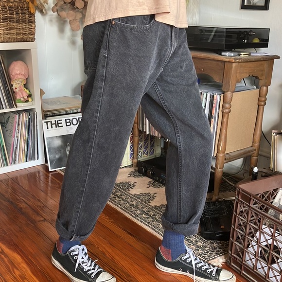 🖤 SOLD 🖤 Y2K Levi's 505 Regular Fit Blank Red Tab Black Jeans ~ Size 32 X 29 - Picture 2 of 11